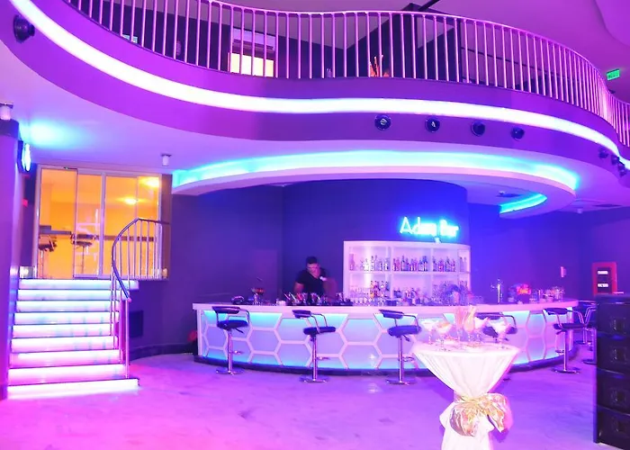 מלון (adults Only) 4*