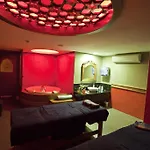 Hotel (adults Only) 4*