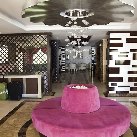 Holiday City Hotell Side