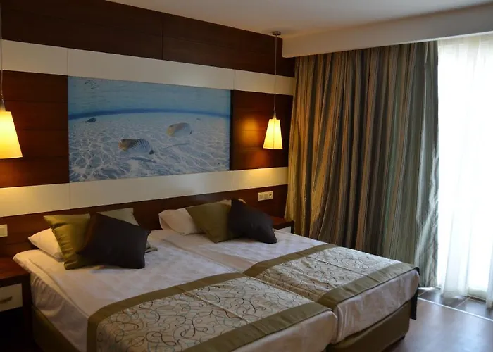 Hotel (adults Only)